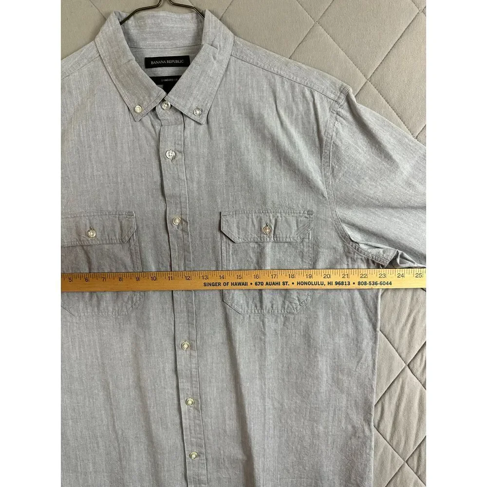 Banana Republic Button Up‎ Men's Large Standard Fit Long Sleeve NWT